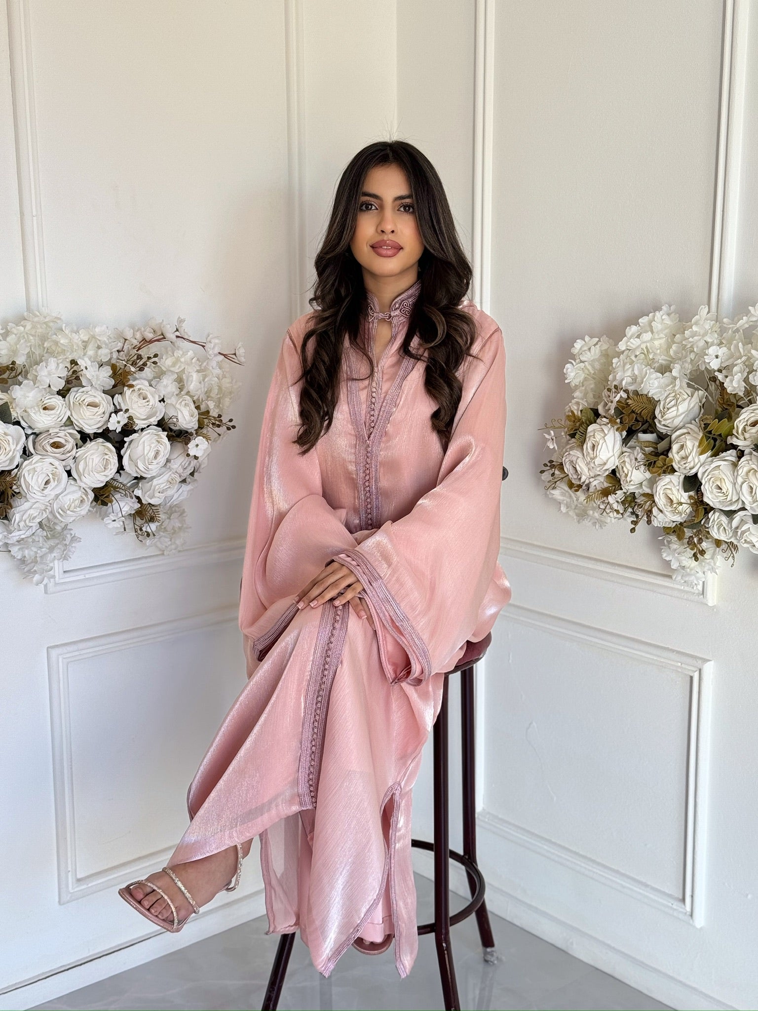 Elegant Moroccan jellaba worn by model – modest Ramadan outfit